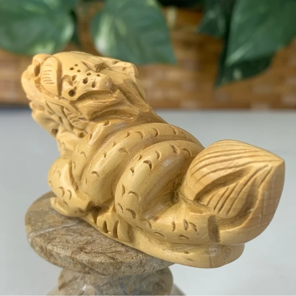 Japanese Netsuke Dragon Snake Beast Boxwood Carving Hand Carved Wood Animal 3.5" - Picture 10 of 16